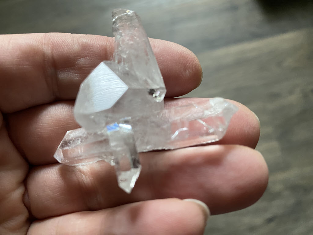 Clear Quartz crystals grow perfectly in 3 distinct axes in this cluster from Corinto, in Brazil