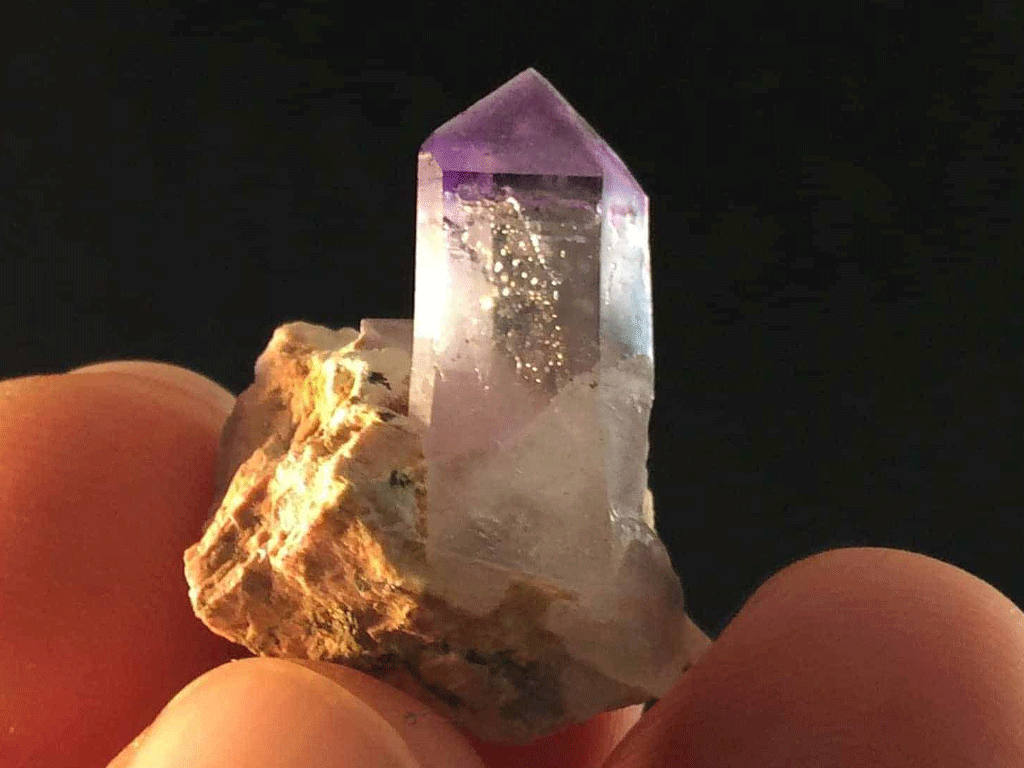 Brandberg Amethyst Phantom on Matrix 005