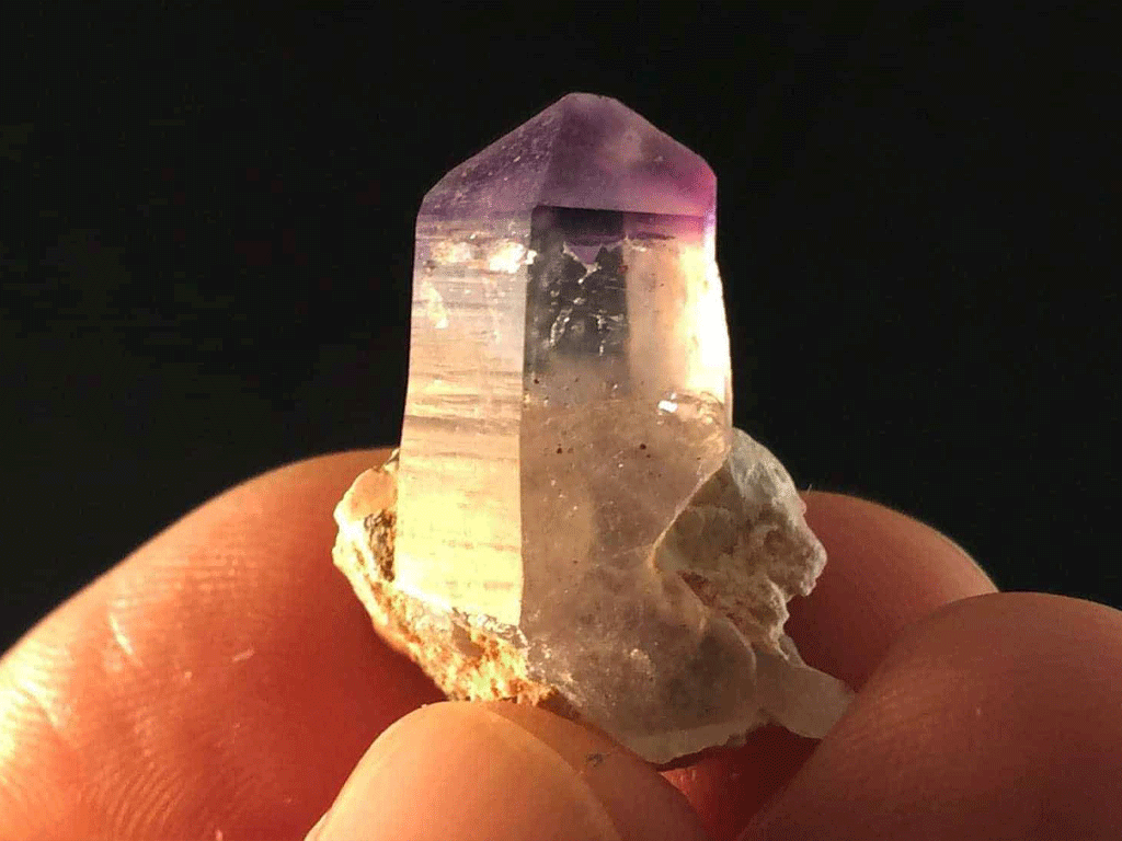 Brandberg Amethyst Phantom on Matrix 005